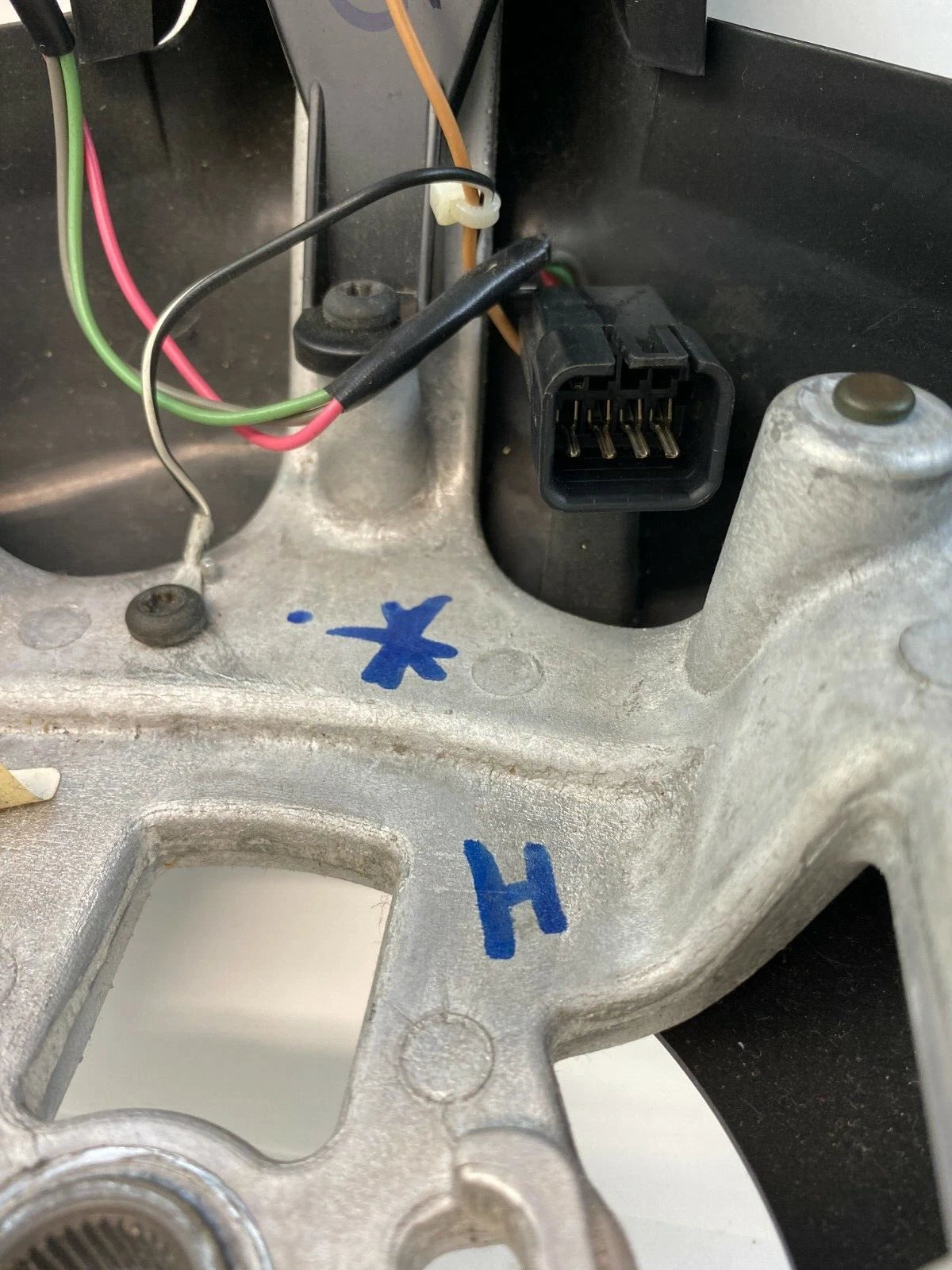 05-08 CHEVY UPLANDER 05 06 MONTANA STEERING WHEEL W/ CRUISE CONTROL 10394823 OEM