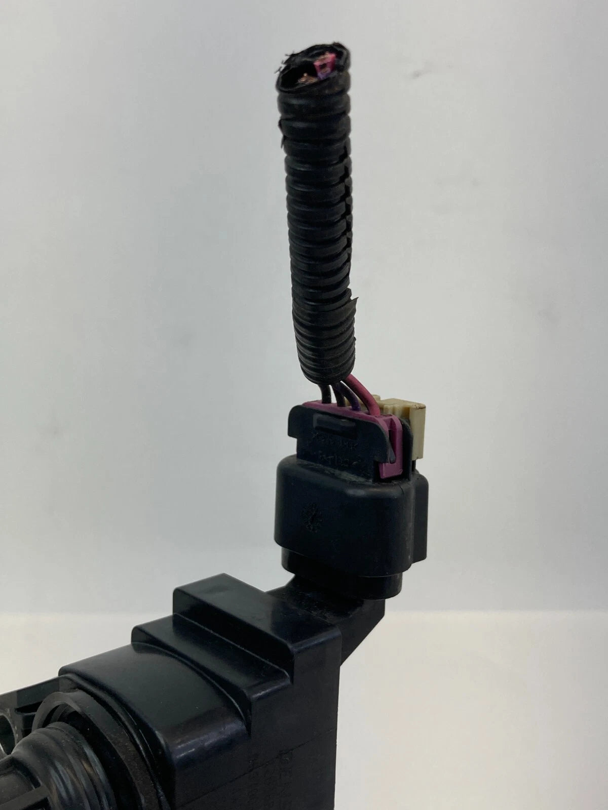 2010-2017 CHEVROLET EQUINOX 2.4L L4 ENGINE IGNITION IGNITER COIL 12638824 OEM