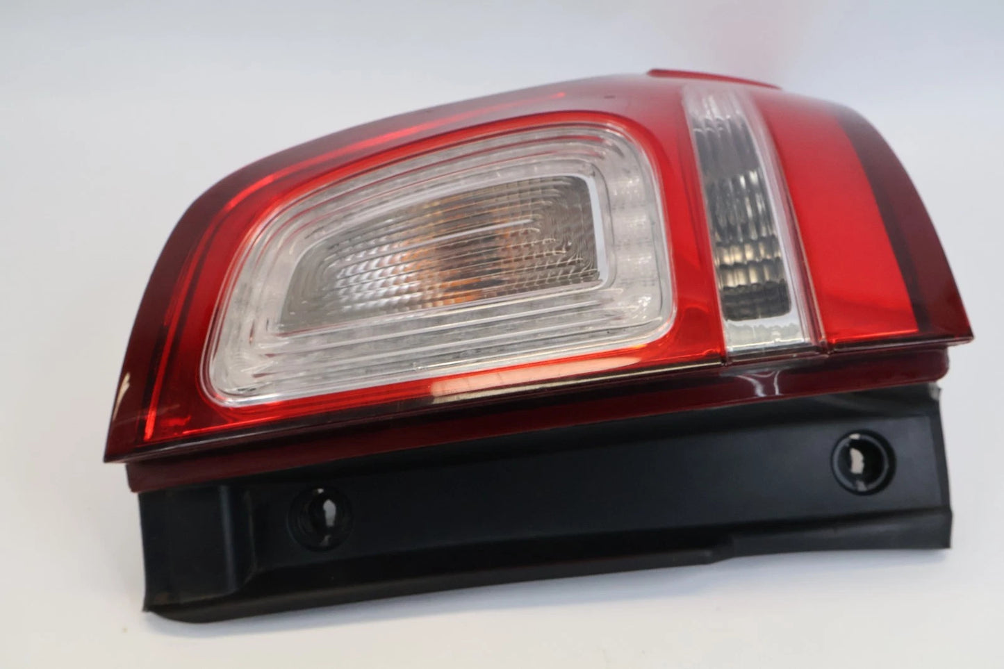 2013-2015 FORD POLICE INTERCEPTOR UTILITY LEFT DRIVER TAIL LIGHT TAILLIGHT OEM