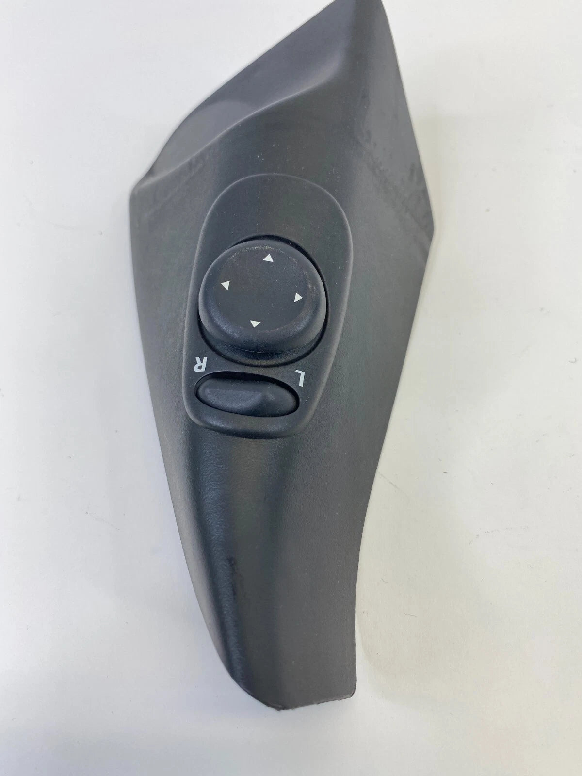 03-11 SAAB 9-3 SEDAN FRONT LEFT DOOR MIRROR SWITCH INNER CORNER COVER 12794342