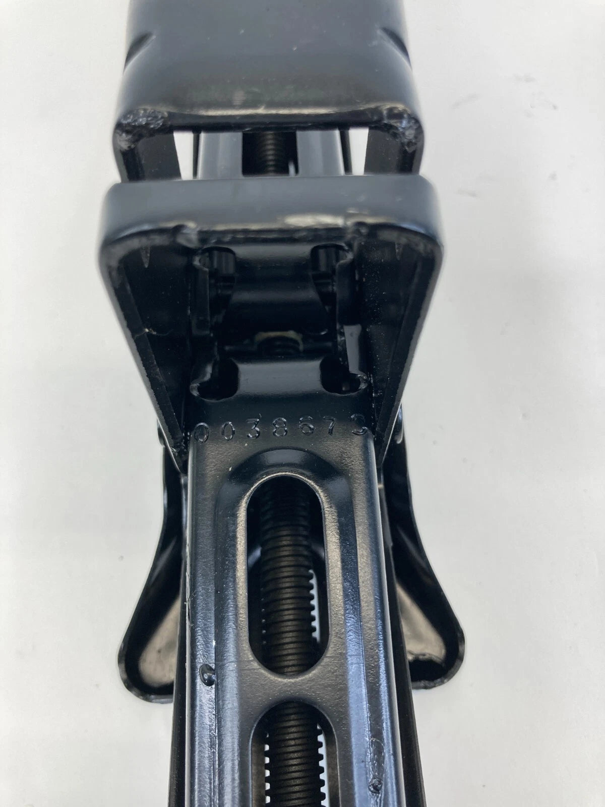 2005-2011 05-11 SUBARU OUTBACK EMERGENCY SPARE TIRE JACK & TOOL KIT SET OEM