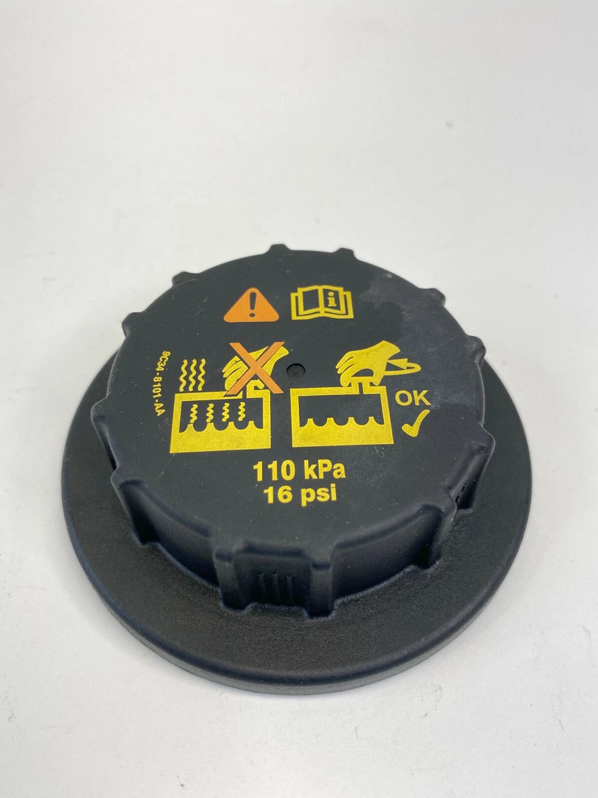 2009-2019 FORD FLEX 3.5L V6 24V RADIATOR COOLANT FLUID TANK CAP LID 9C34-8101-AA