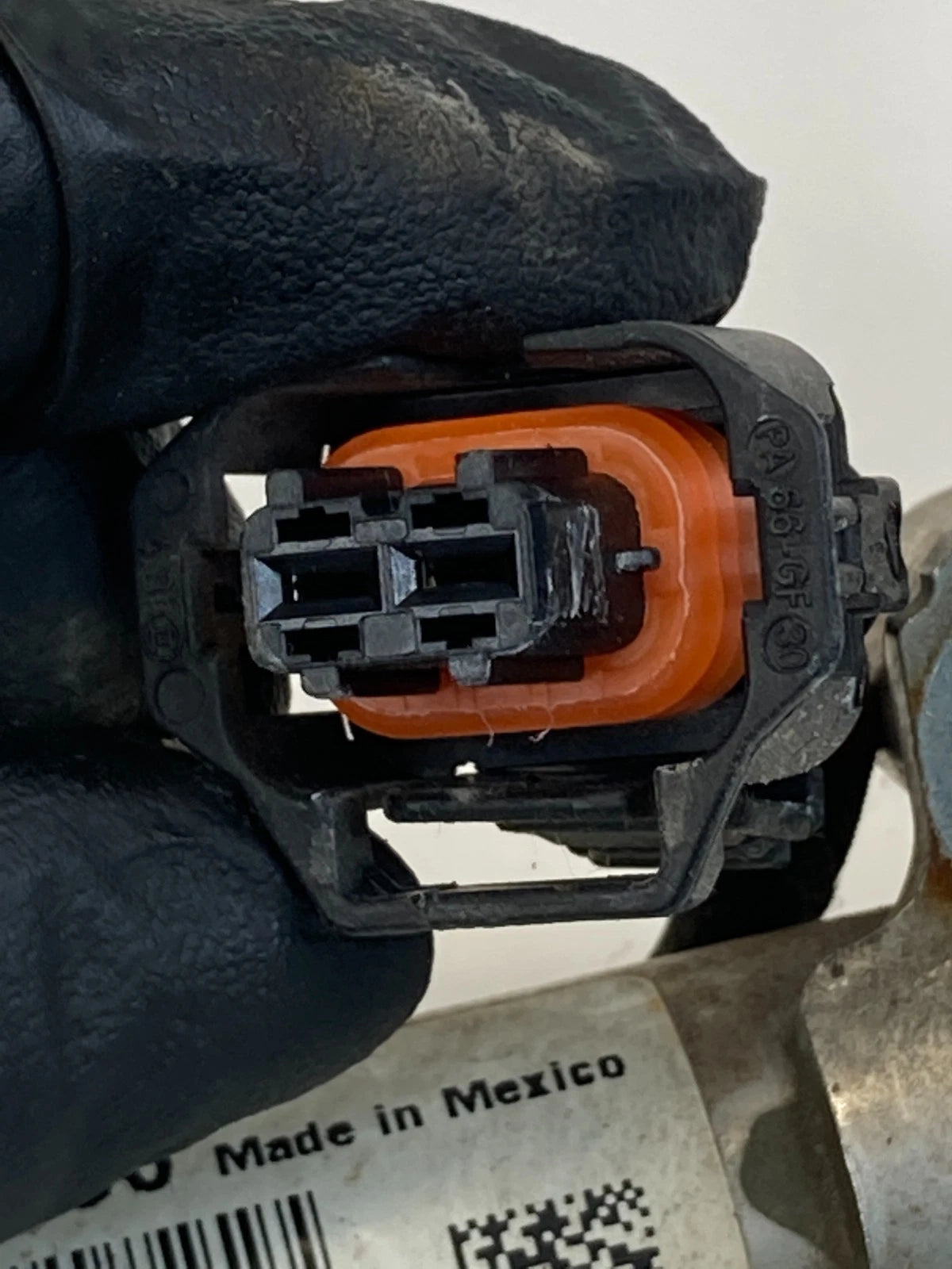 2014-2019 FORD EXPLORER POLICE INTERCEPTOR FUEL INJECTION RAIL W/INJECTORS