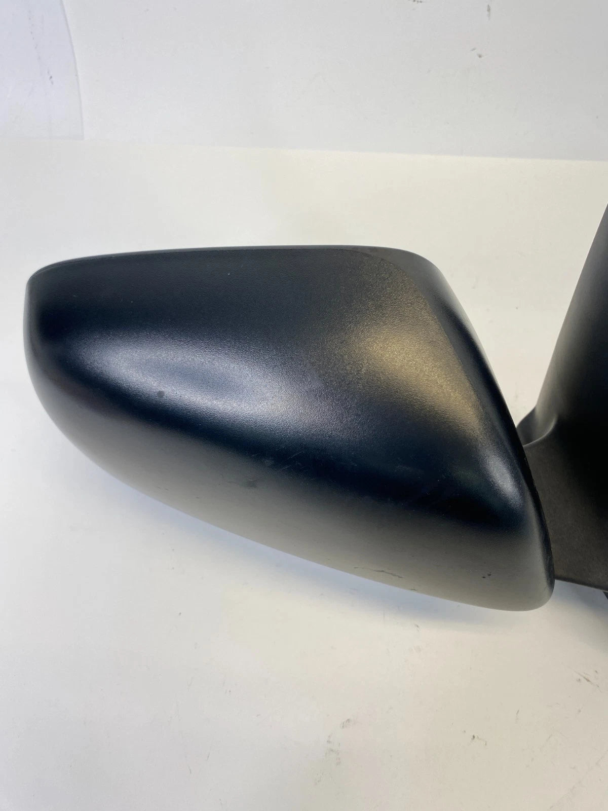 2005-2011 TOYOTA TACOMA FRONT RIGHT PASSENGER SIDE VIEW MIRROR ASSEMBLY OEM