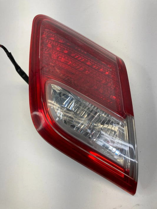 2007 2008 2009 TOYOTA CAMRY REAR LEFT INNER REVERSE TAIL LIGHT TAILLIGHT LAMP