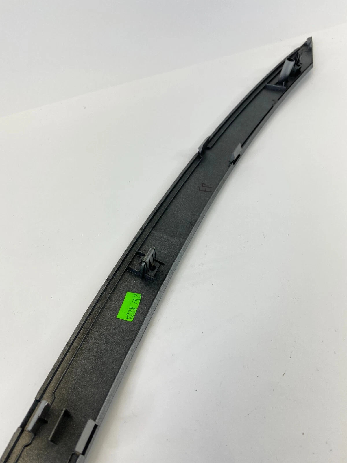 04-06 NISSAN MAXIMA FRONT RIGHT INNER DOOR MOLDING PANEL BEZEL TRIM 809487Y020