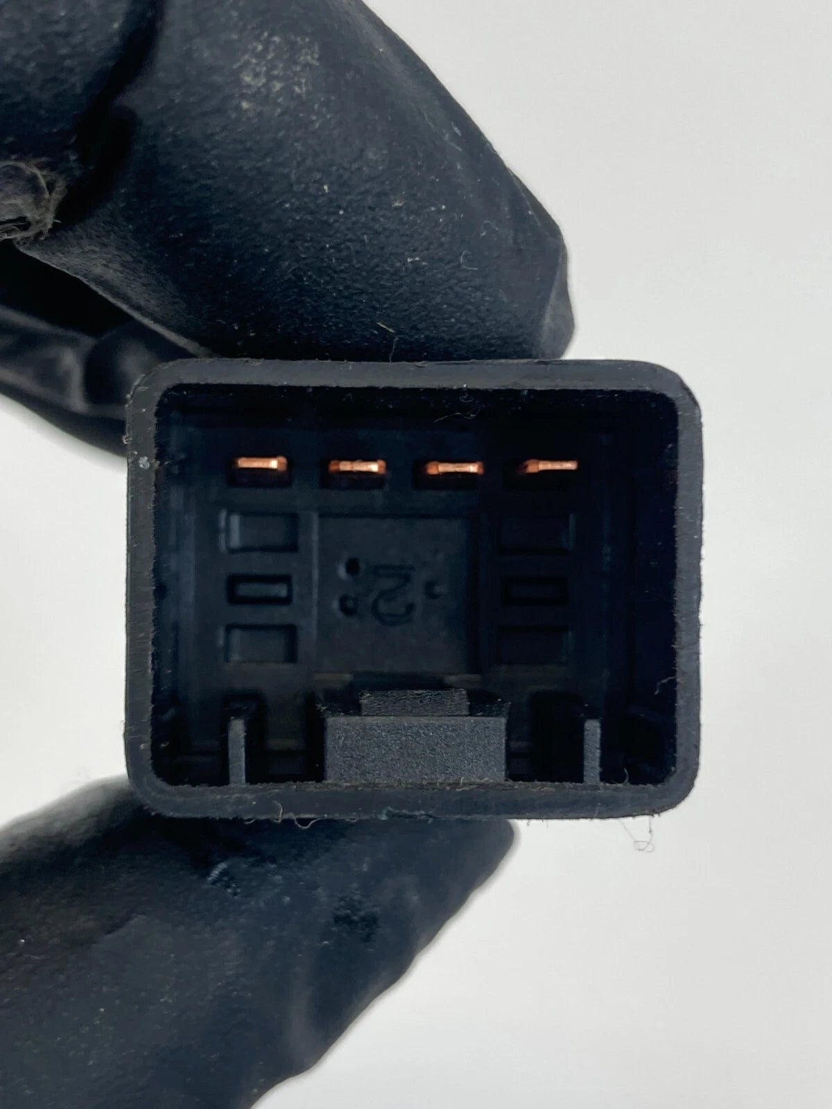 2010-2013 KIA SOUL TRACTION TRACT CONTROL SWITCH BUTTON 621W05010 OEM