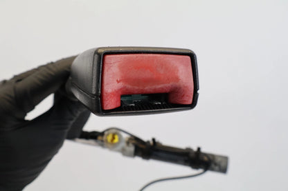 2008 BMW 535XI 2008-2010 535I FRONT RIGHT PASSENGER SEAT BELT BUCKLE 561272102L