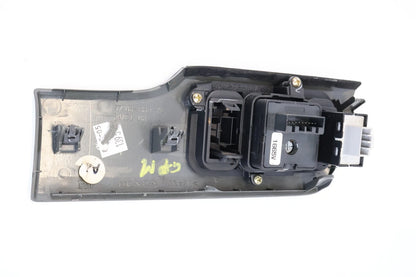 2005-2010 HONDA ODYSSEY DASH SLIDING DOOR SUNROOF SWITCH BEZEL 77205-SHJ-A2 OEM