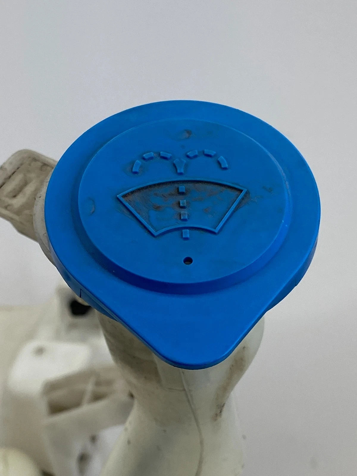 2010-2013 SUZUKI KIZASHI WINDSHIELD WASHER RESERVOIR BOTTLE FRONT OEM 38400-57L1