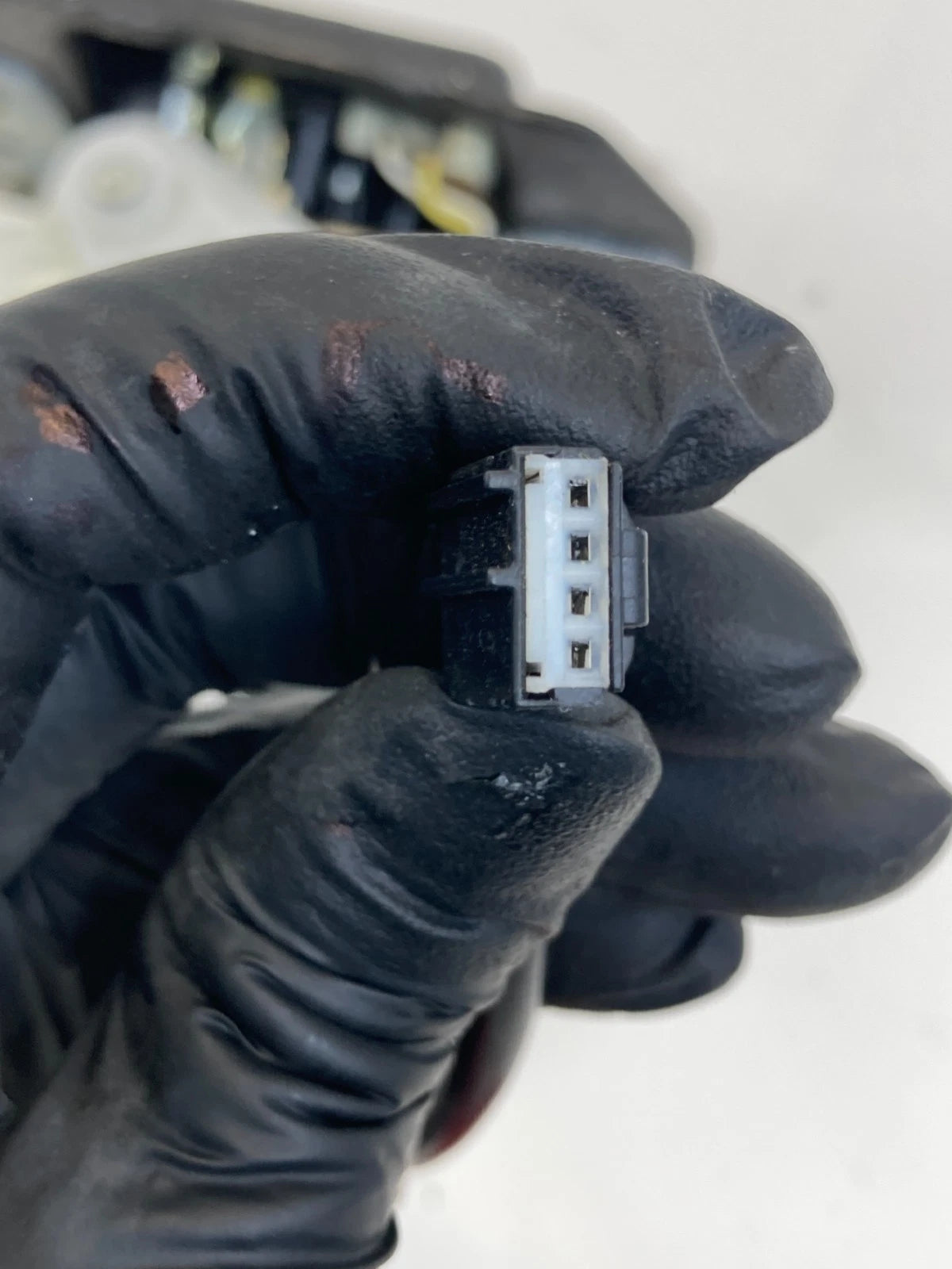 2013-2019 FORD INTERCEPTOR UTILITY REAR TRUNK TAILGATE LOCK LATCH B5A-7843102-AH