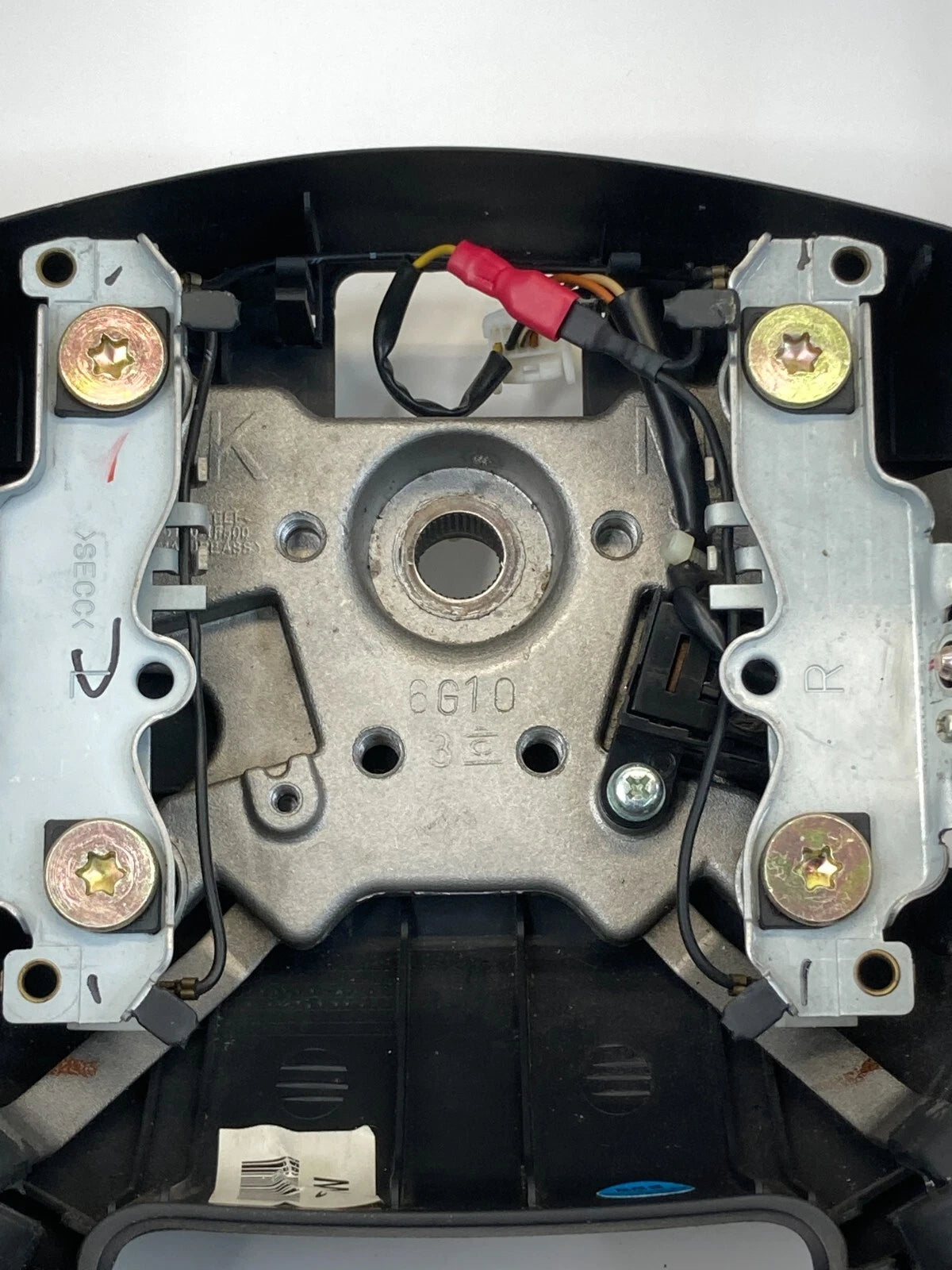 2005-2010 KIA SPORTAGE STEERING WHEEL 4 SPOKE BLACK W/ CRUISE CONTROL SWITCH OEM