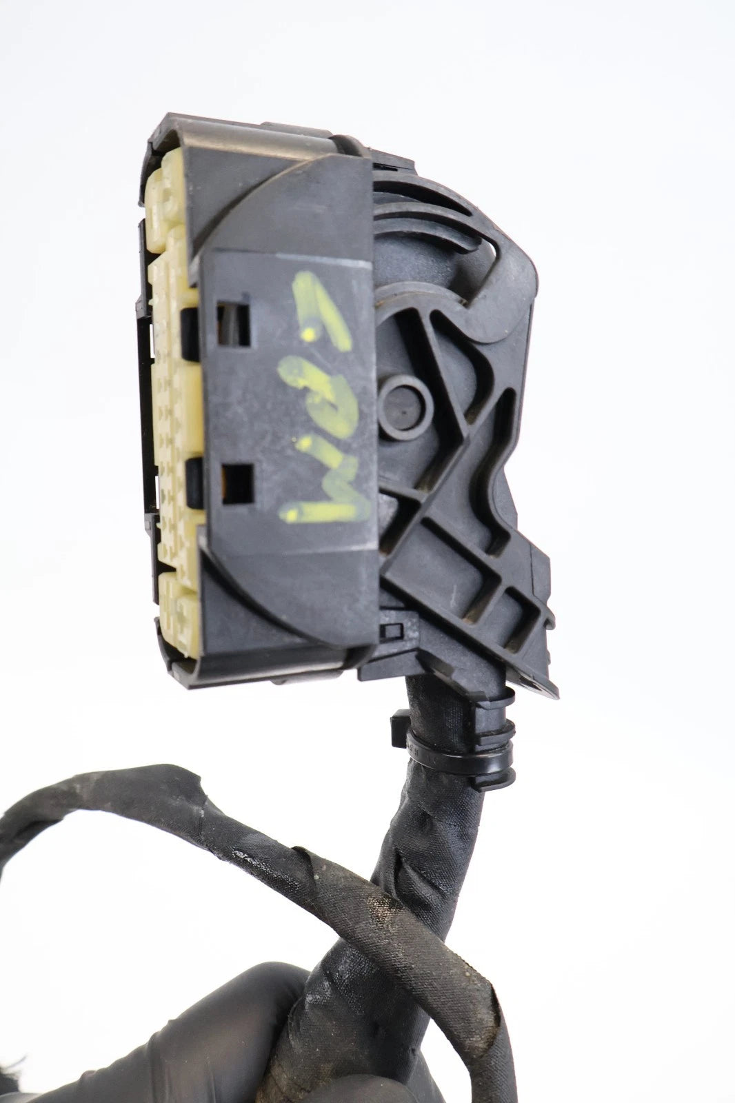 12-16 MERCEDES-BENZ E350 ABS PUMP CONNECTOR PLUG WIRE HARNESS PIGTAIL 0098201509