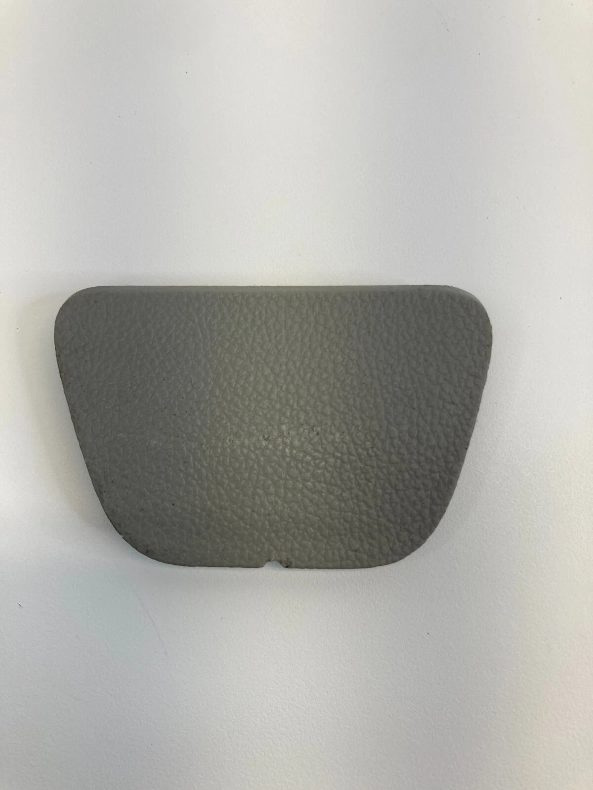 2008 2009 2010 SATURN VUE REAR LIFTGATE LICENSE PLATE ACCESS COVER 96662587 OEM