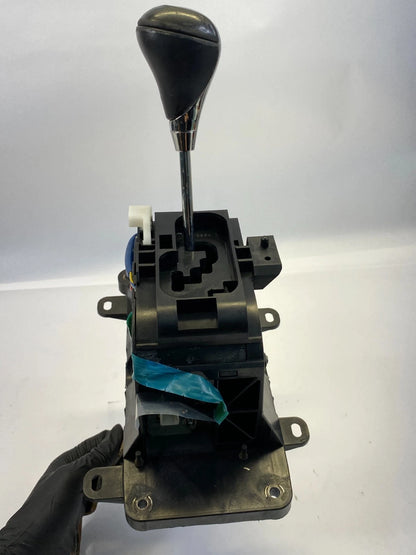 2006-2013 LEXUS IS250 SEDAN AUTOMATIC FLOOR GEAR SHIFTER LEVER HANDLE ASSEMBLY