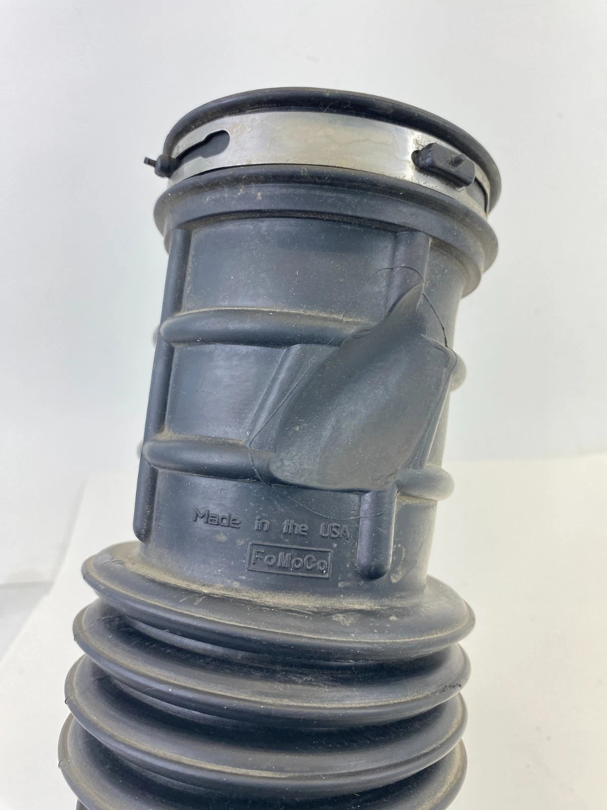 13-19 FORD EXPLORER INTERCEPTOR 3.5L AIR CLEANER INTAKE HOSE DUCT DA83-9F805-DA