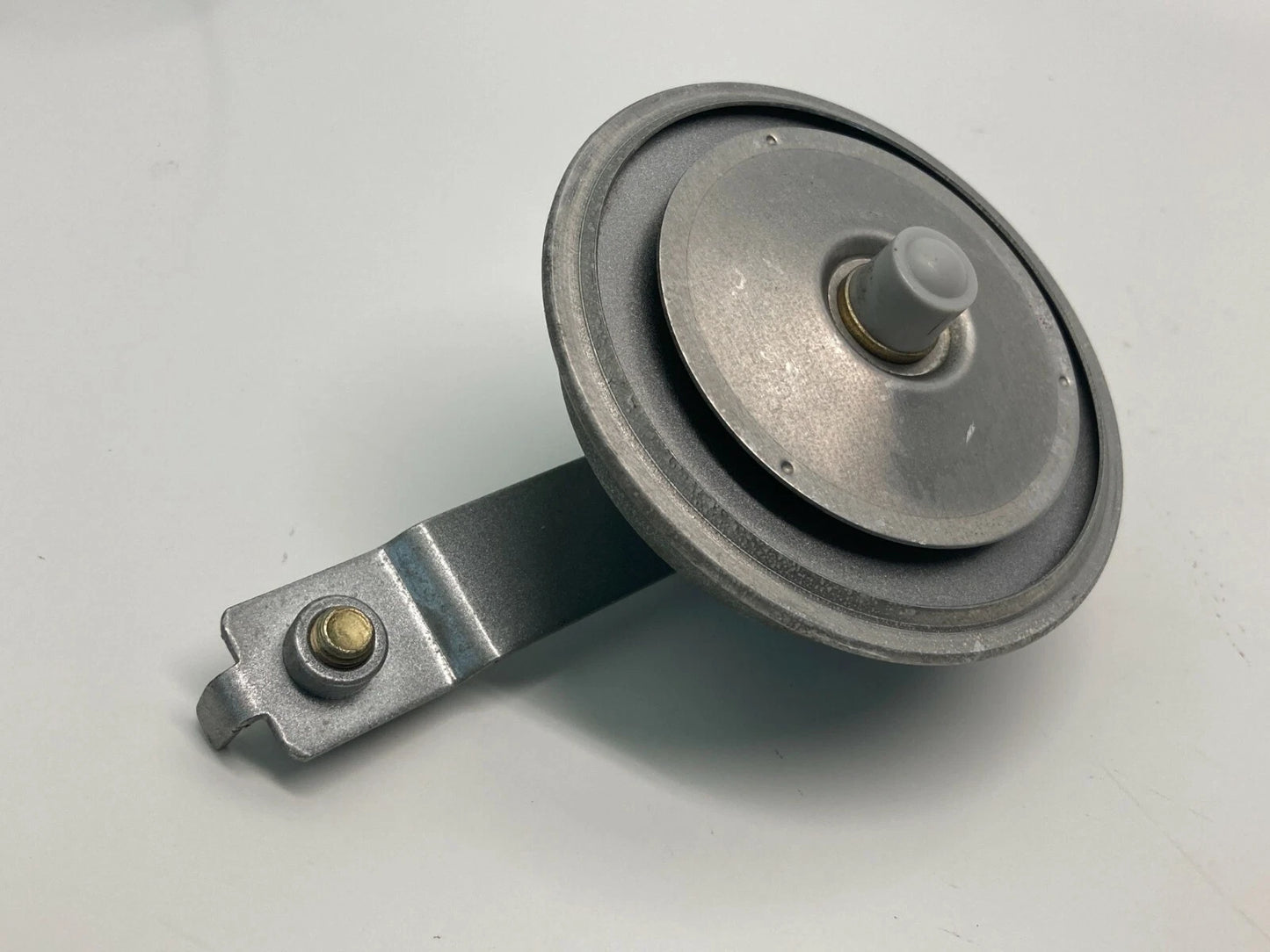 2001 2002 2003 2004 AUDI A6 A6 QUATTRO ANTI-THEFT HORN UNIT ALARM SIREN OEM