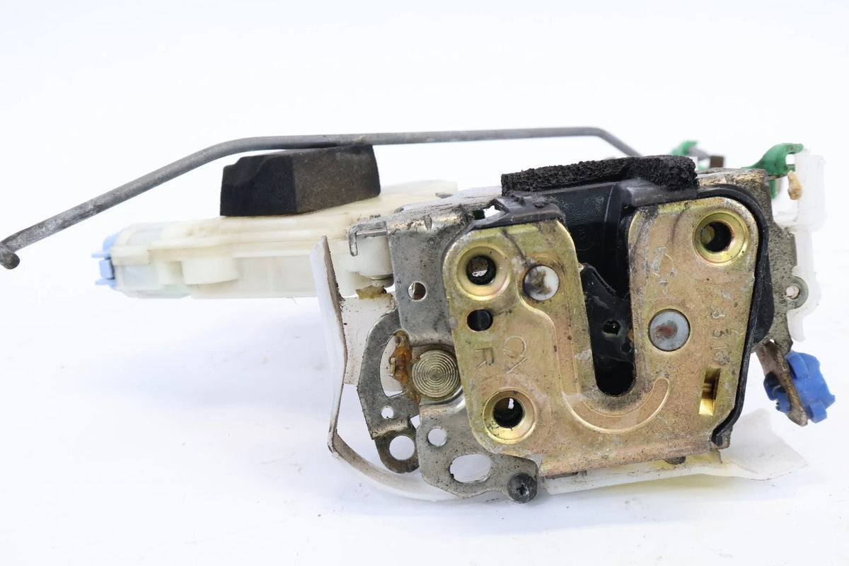 2001-2004 NISSAN XTERRA FRONT RIGHT PASSENGER DOOR LOCK LATCH ACTUATOR OEM
