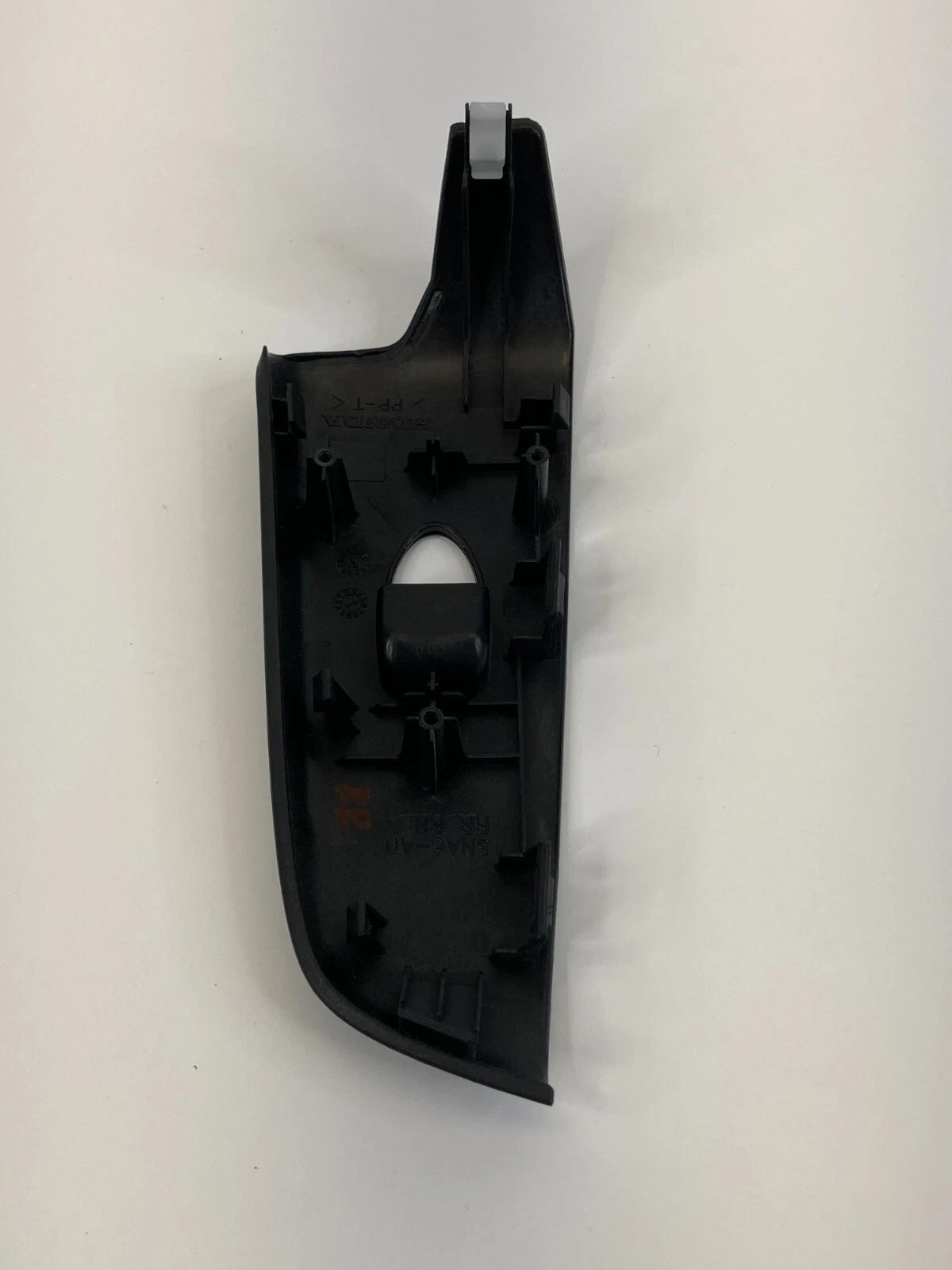 2006-2011 HONDA CIVIC SEDAN REAR RIGHT WINDOW SWITCH BEZEL TRIM SNA6-AO OEM