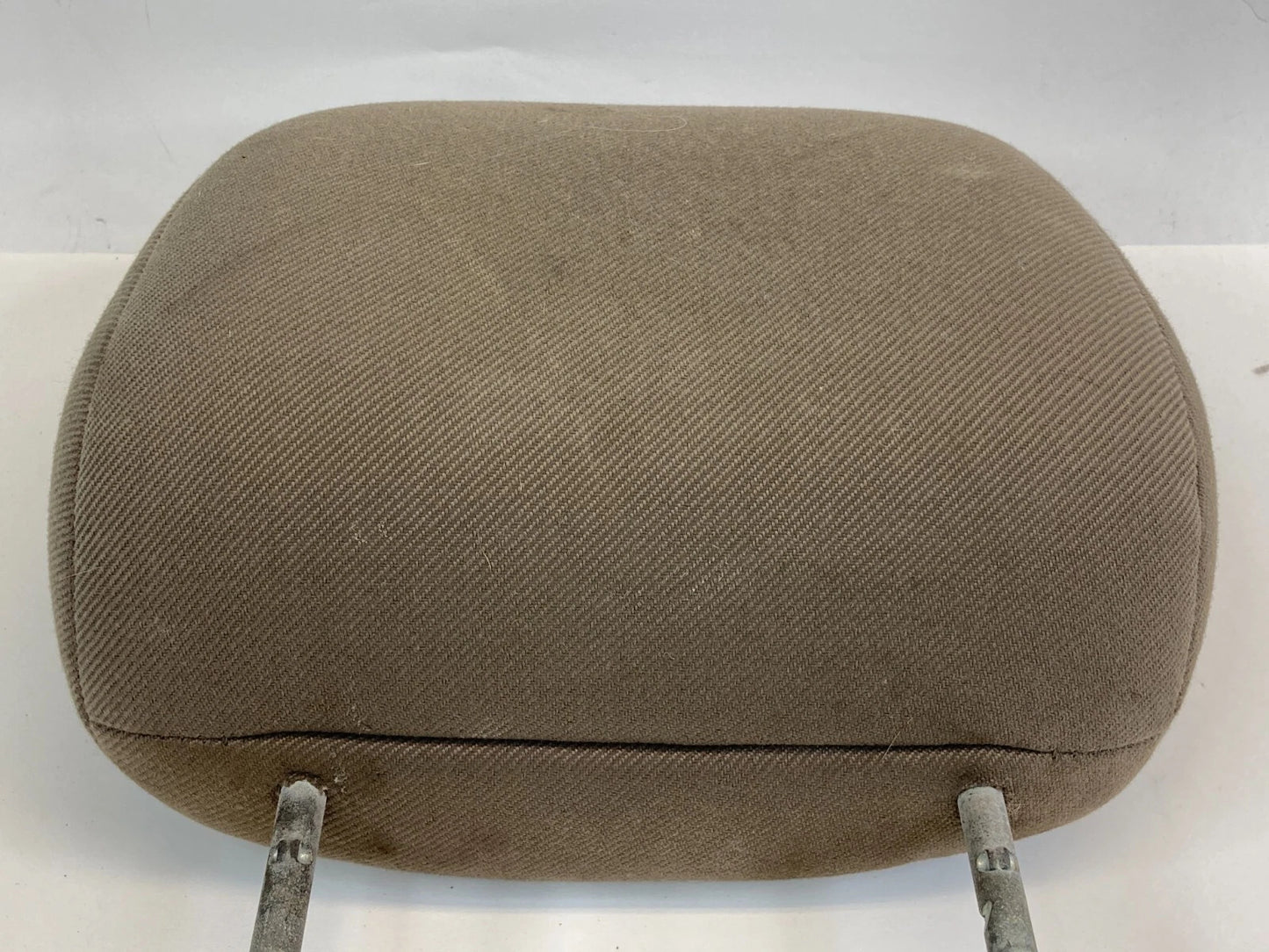 2003 2004 FORD ESCAPE FRONT RIGHT PASSENGER SIDE SEAT HEADREST HEAD REST OEM