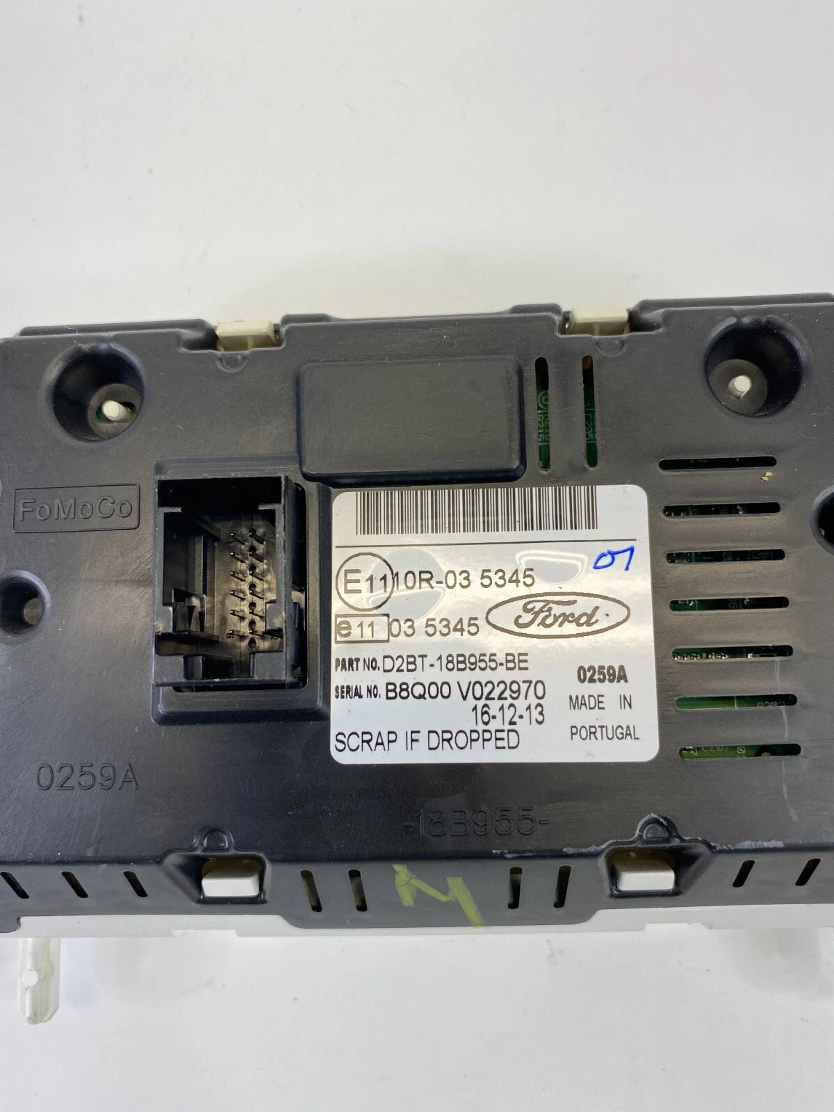 2014-2017 FORD FIESTA RADIO INFORMATION DISPLAY SCREEN UNIT D2BT-18B955-BE OEM