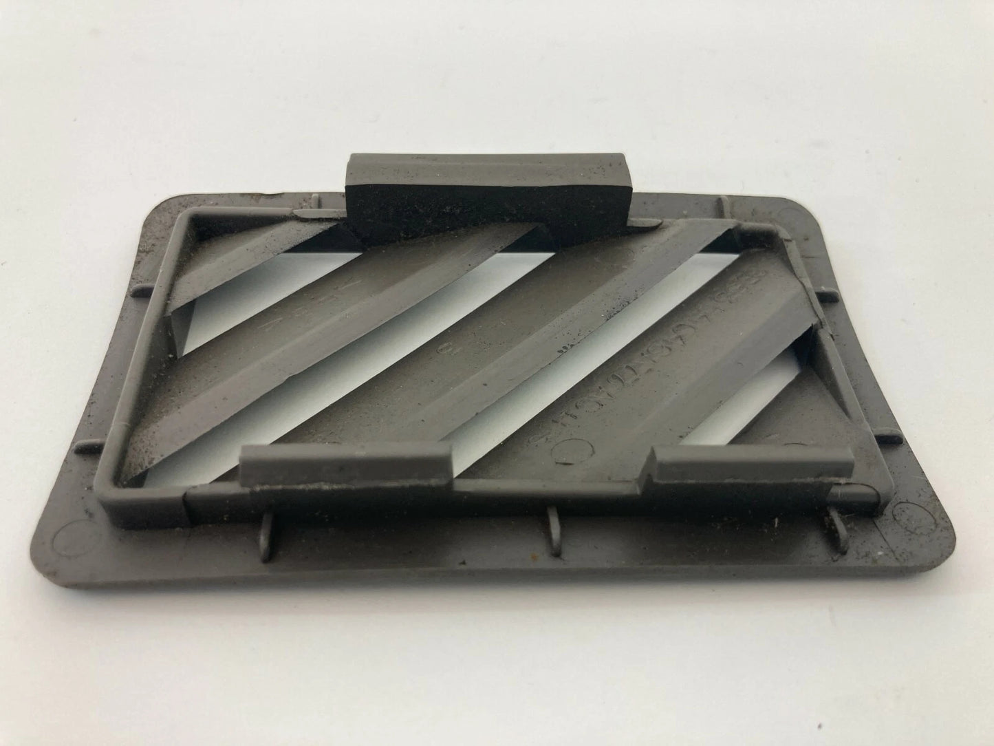 2006-2009 FORD FUSION MERCURY MIILAN DASH AIR VENT GRILLE OUTLET 6E5354046A77AC