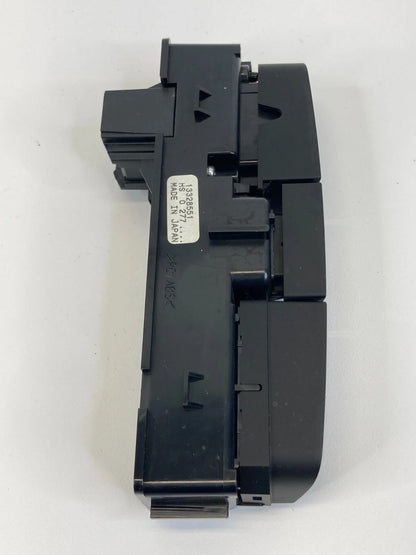 2011-2013 BUICK REGAL DASH HAZARD WARNING BUTTON SWITCH ASSEMBLY 13328551 OEM