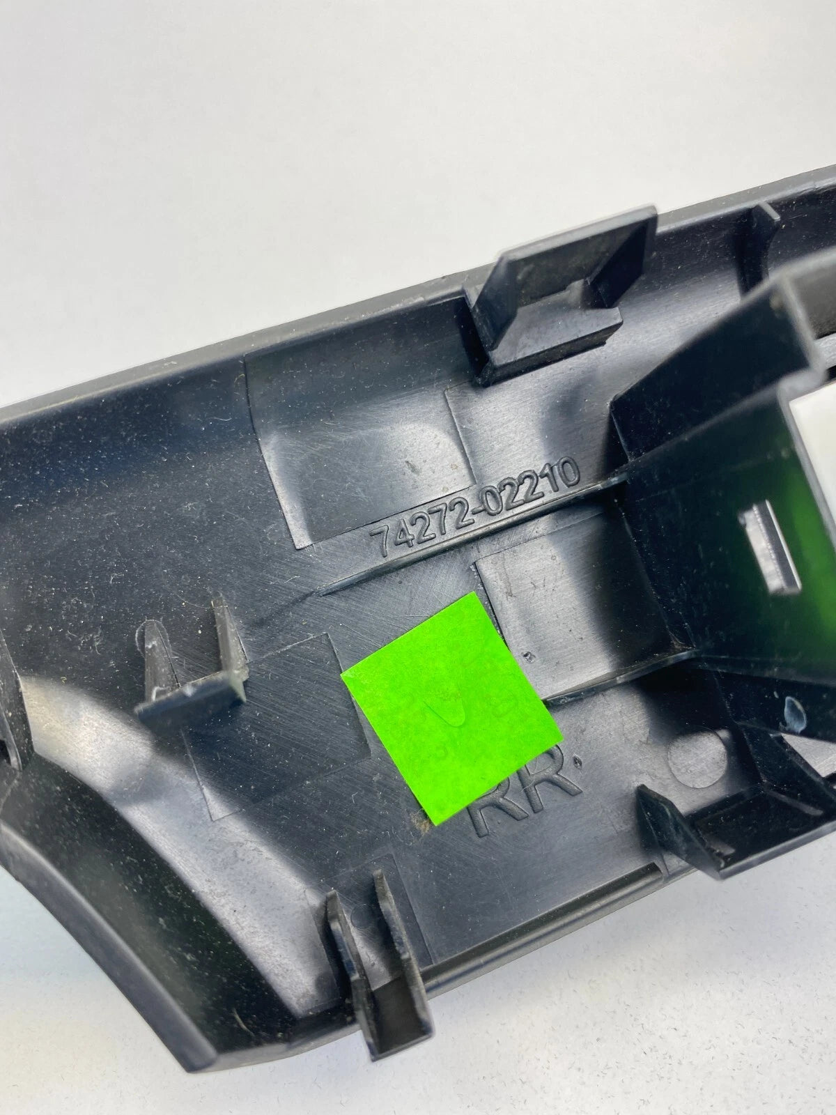 2009-2013 TOYOTA MATRIX REAR LEFT SIDE WINDOW SWITCH TRIM COVER ONLY 74272-02210