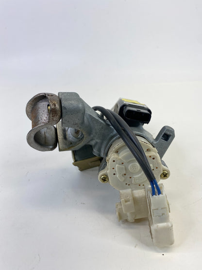 2001-2003 Toyota Highlander Ignition Switch Lock Cylinder & Key 89783-48030 OEM