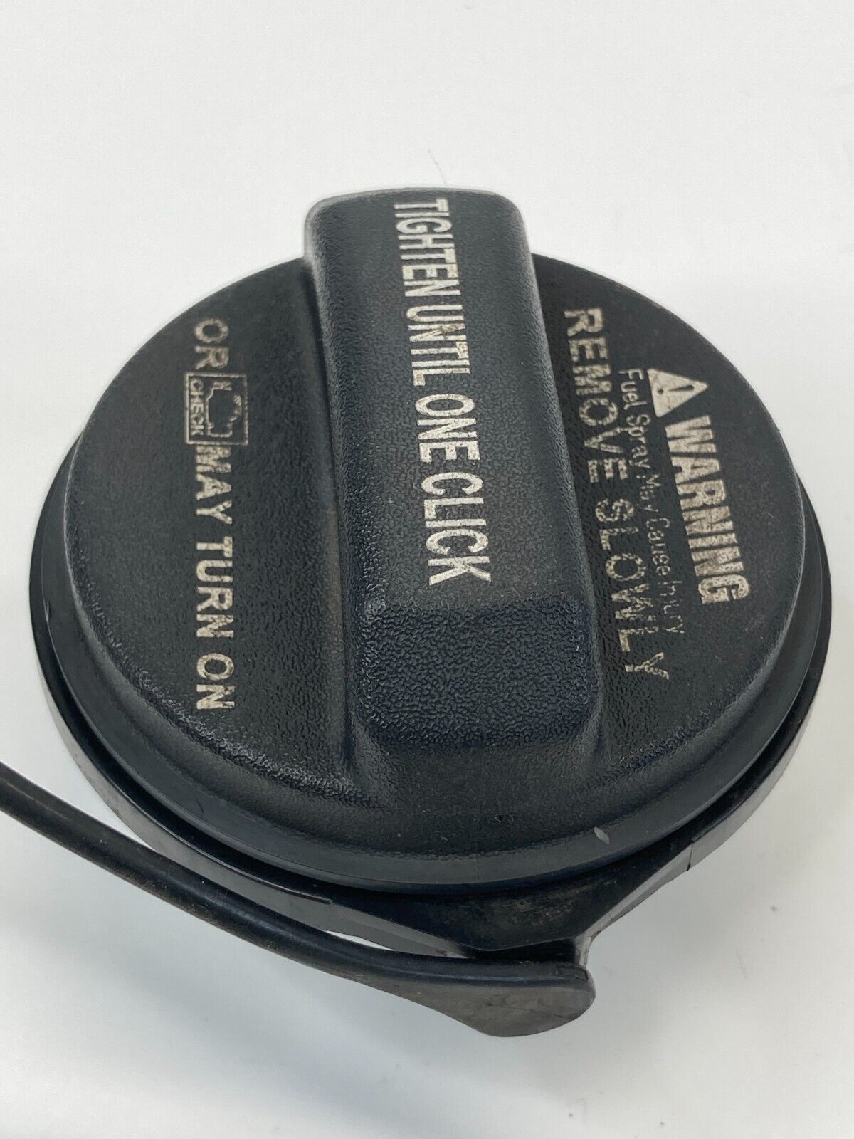 2006-2023 Hyundai Sonata 2.4L Fuel Filler Tank Reservoir Gas Lid Cover Cap OEM