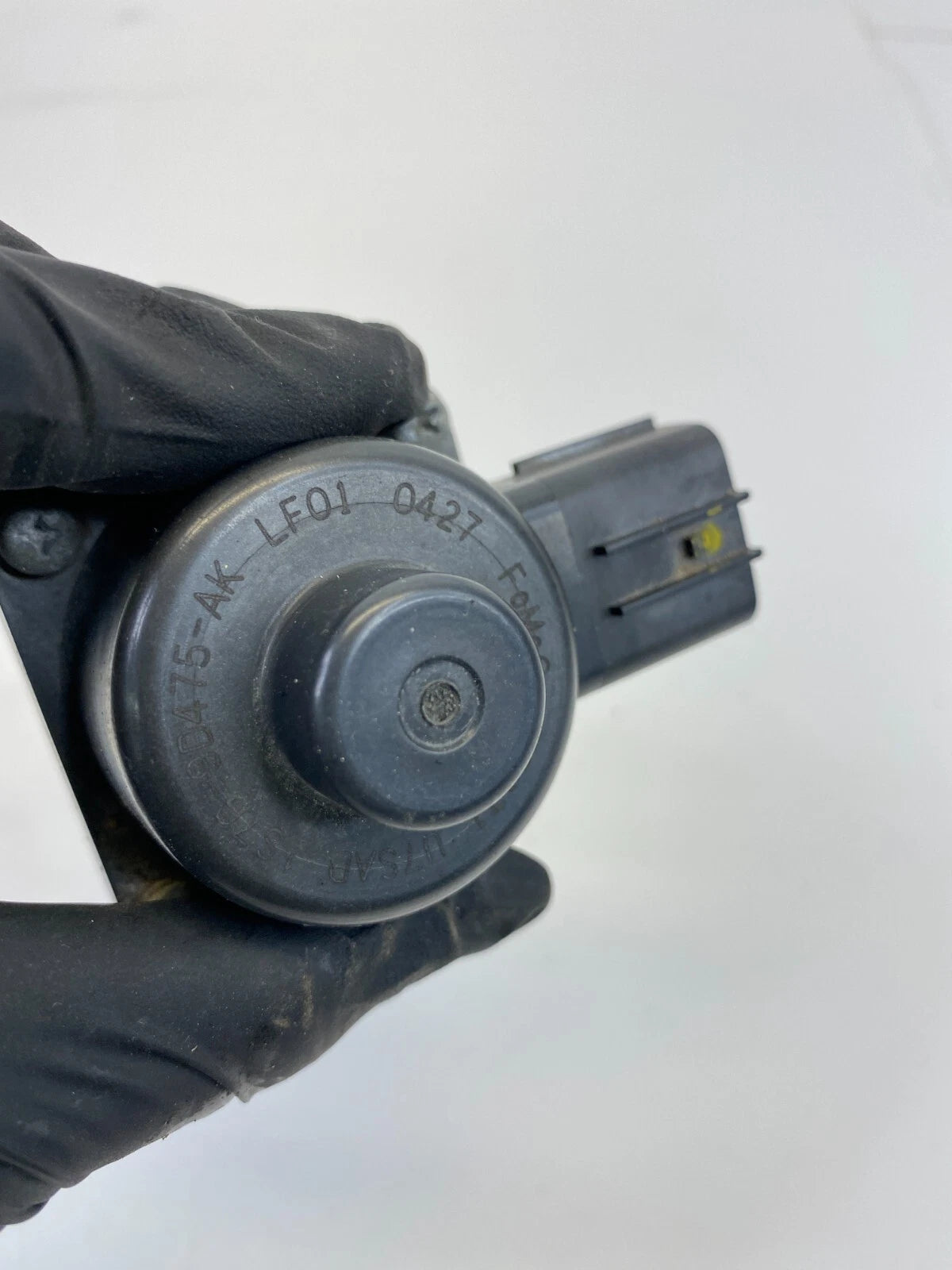 2010-2012 MAZDA CX-7 2.5L L4 EGR VALVE EMISSION SENSOR 1S7G-9D475-AK OEM