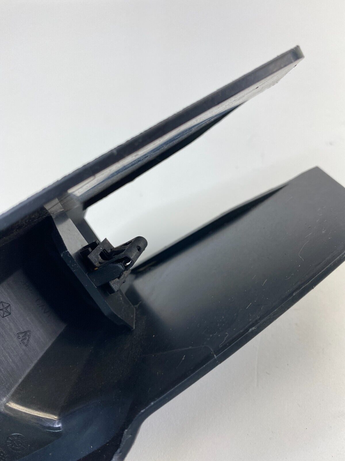 10-20 Dodge Journey Front Left Driver Seat Track Rail Trim Cap Cover 1CZ15TRMAA