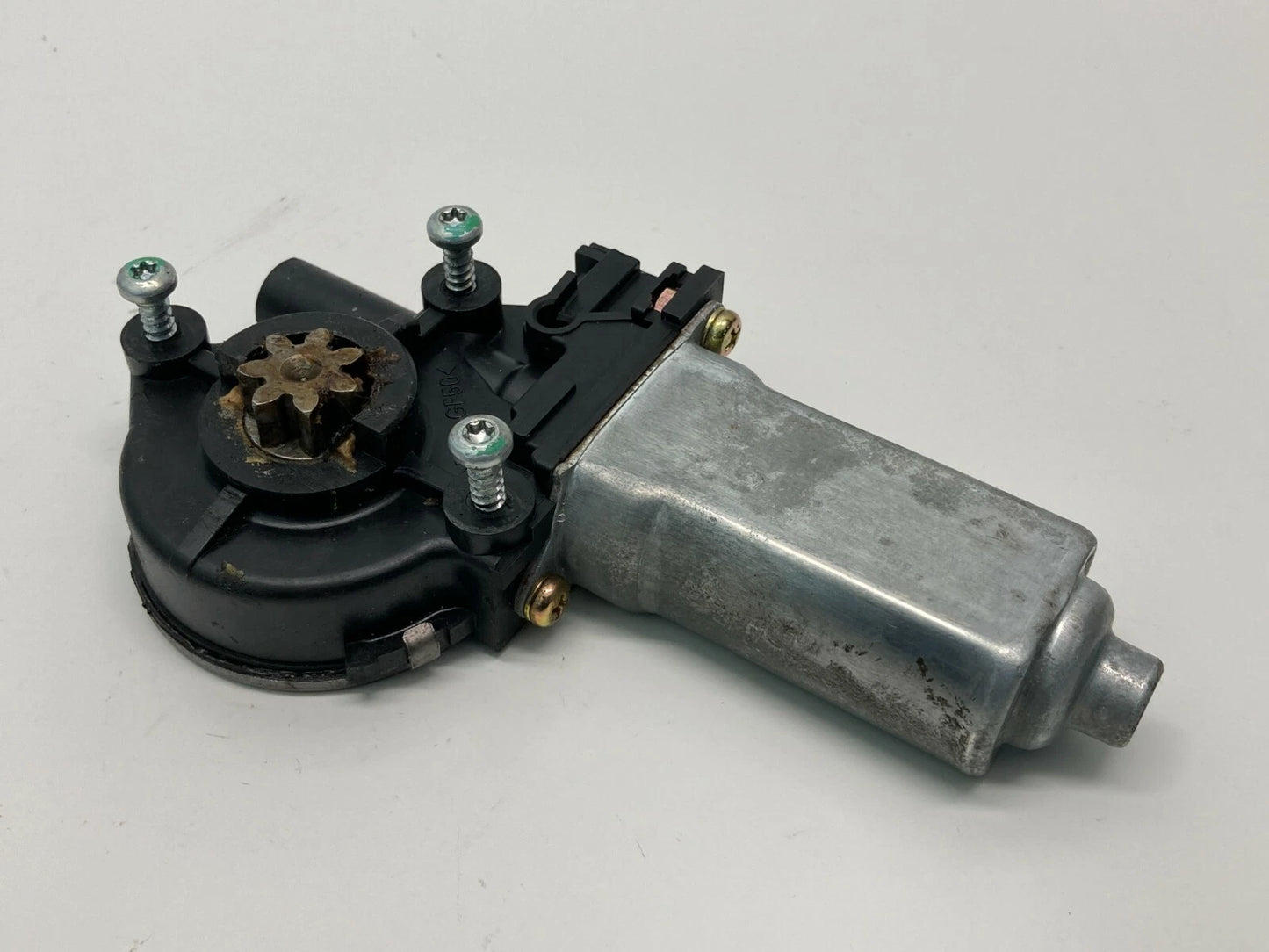 99 00 01 CHRYSLER LHS 01-04 CONCORDE FRONT RIGHT SIDE WINDOW MOTOR AY062100-8077