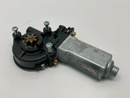 99 00 01 CHRYSLER LHS 01-04 CONCORDE FRONT RIGHT SIDE WINDOW MOTOR AY062100-8077