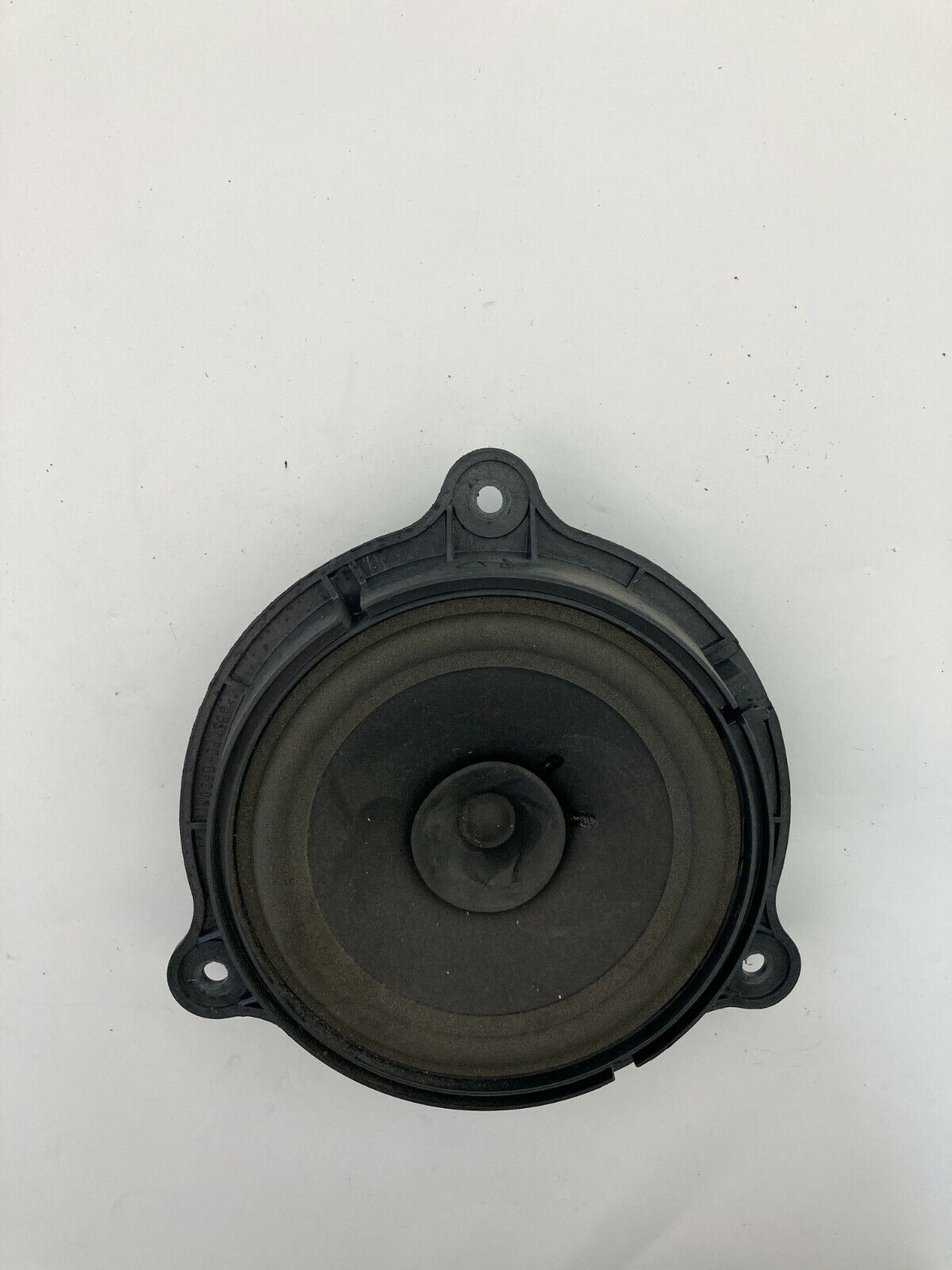 2007 2008 2009 2010 2011 2012 Nissan Versa Rear Left Door Speaker 28156F4603 OEM