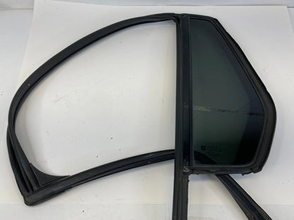 2010-2017 GMC Terrain Rear Left Side Door Vent Window Glass E1143R-000265