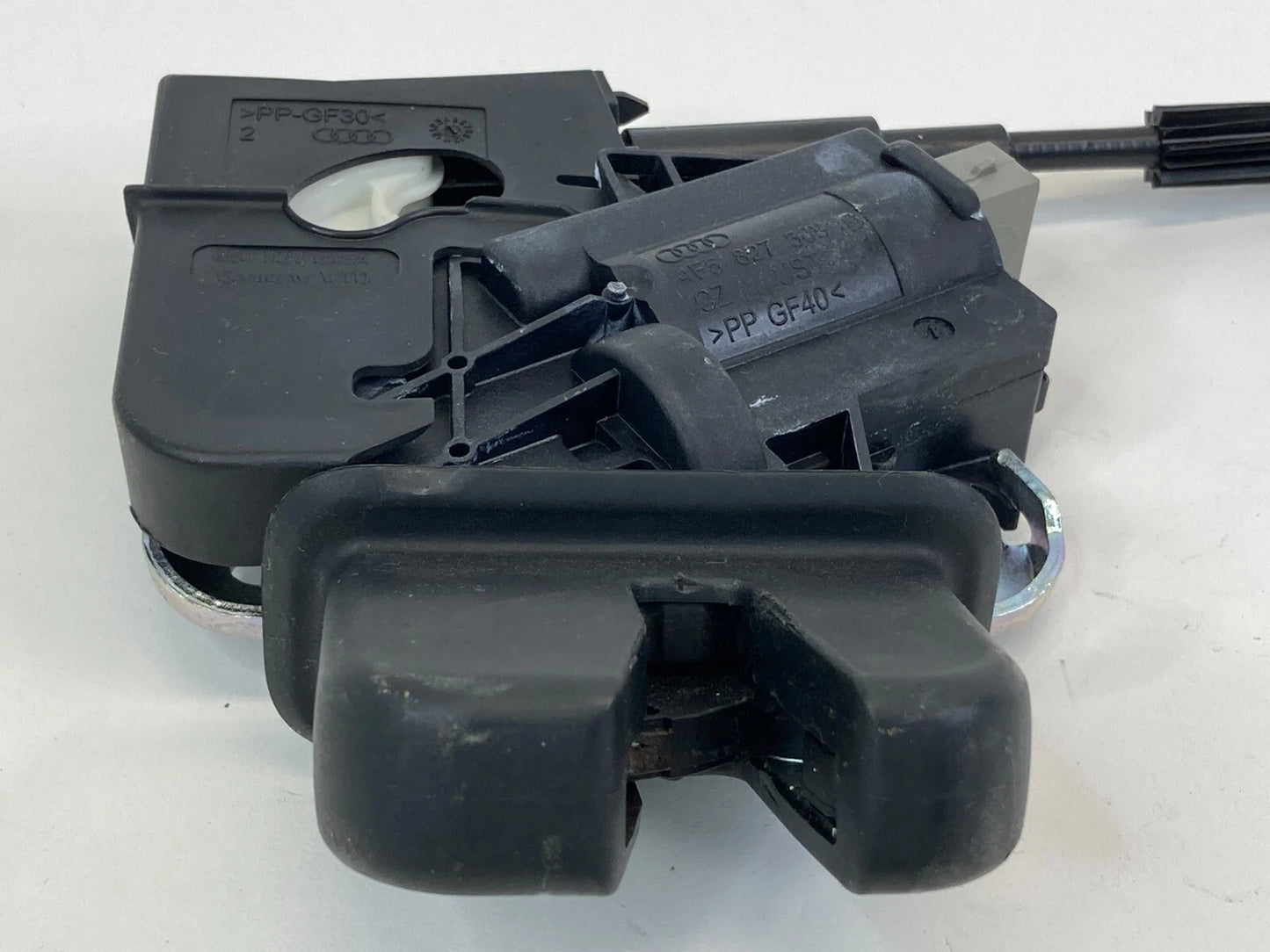 2005-2011 AUDI A6 QUATTRO REAR TRUNK LOCK LATCH ACTUATOR RELEASE 4F5827505D OEM