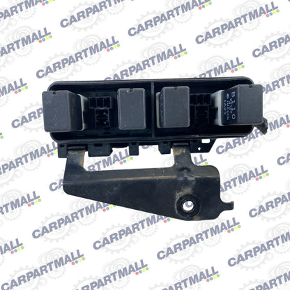 2000 2001 MAZDA MPV 2.5L ENGINE ROOM FUSE RELAY BOX UNIT WITH MOUNT BRACKET OEM