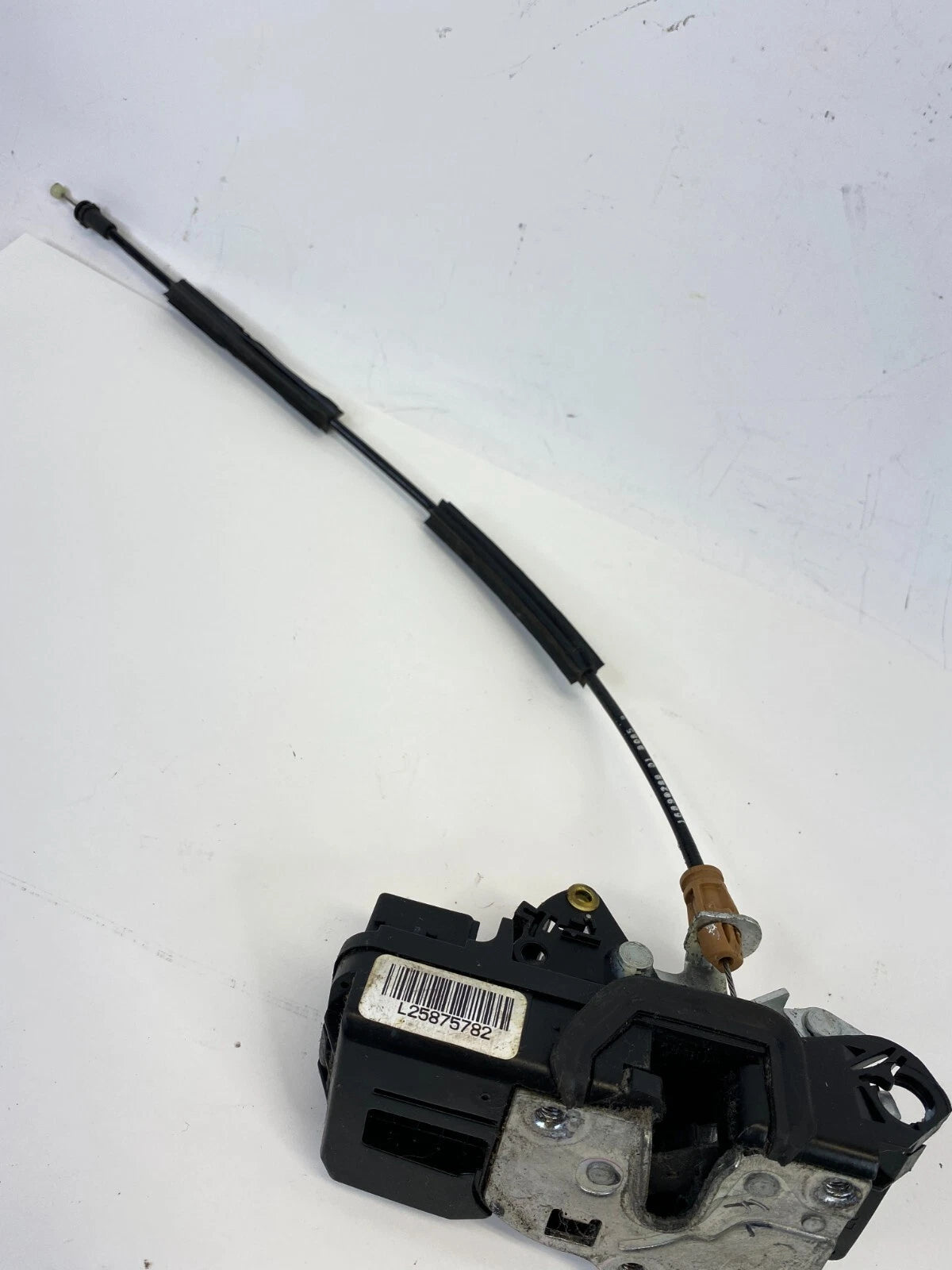 2008-2010 SATURN VUE FRONT LEFT FR LH SIDE DOOR LOCK LATCH ACTUATOR 25875782 OEM