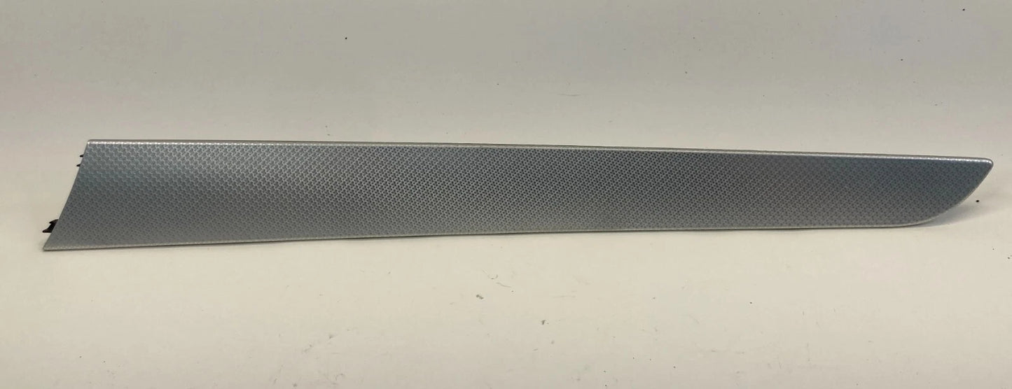 2009-2016 AUDI A4 QUATTRO REAR RIGHT SIDE DOOR PANEL TRIM MOLDING 8K0867420 OEM