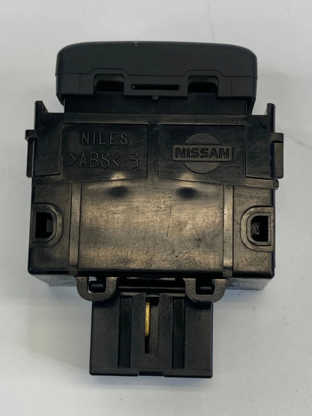 2008 09 2010 NISSAN ROGUE VEHICLE DYNAMIC CONTROL VDC STABILITY CONTROL SWITCH