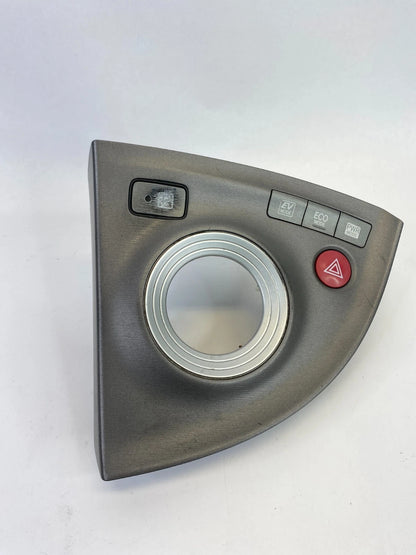 10-15 TOYOTA PRIUS 1.8L GEAR SHIFTER TRIM PANEL BEZEL W/ SWITCH 55404-47020 OEM