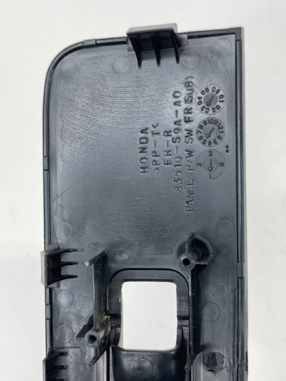 2002-2006 HONDA CR-V CRV FRONT RIGHT WINDOW SWITCH BEZEL TRIM COVER 83510-S9A-A0
