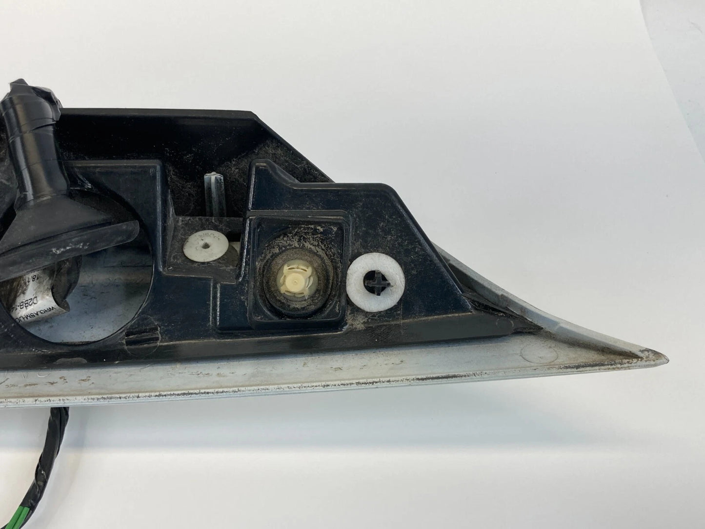 14-19 FORD FIESTA SEDAN REAR TRUNK LID LICENSE PLATE MOLDING EMBLEM D2BBF43404BD