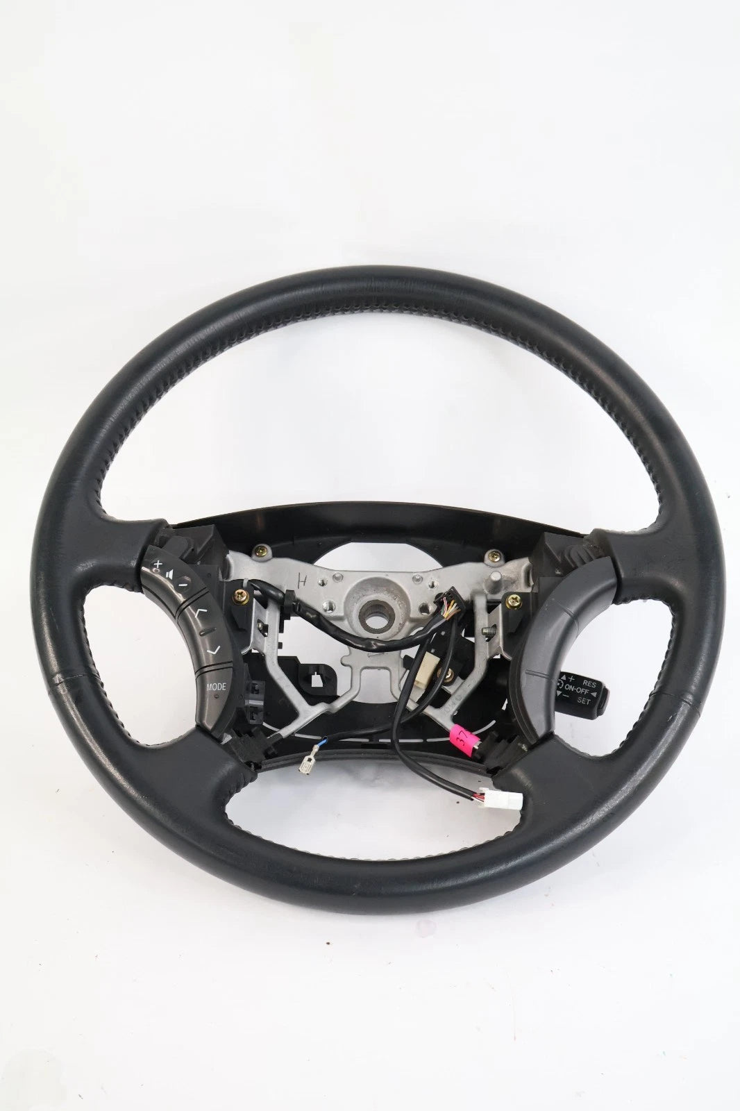 2003 2004 2005 TOYOTA 4RUNNER STEERING WHEEL W/ CRUISE CONTROL BLACK LEATHER OEM