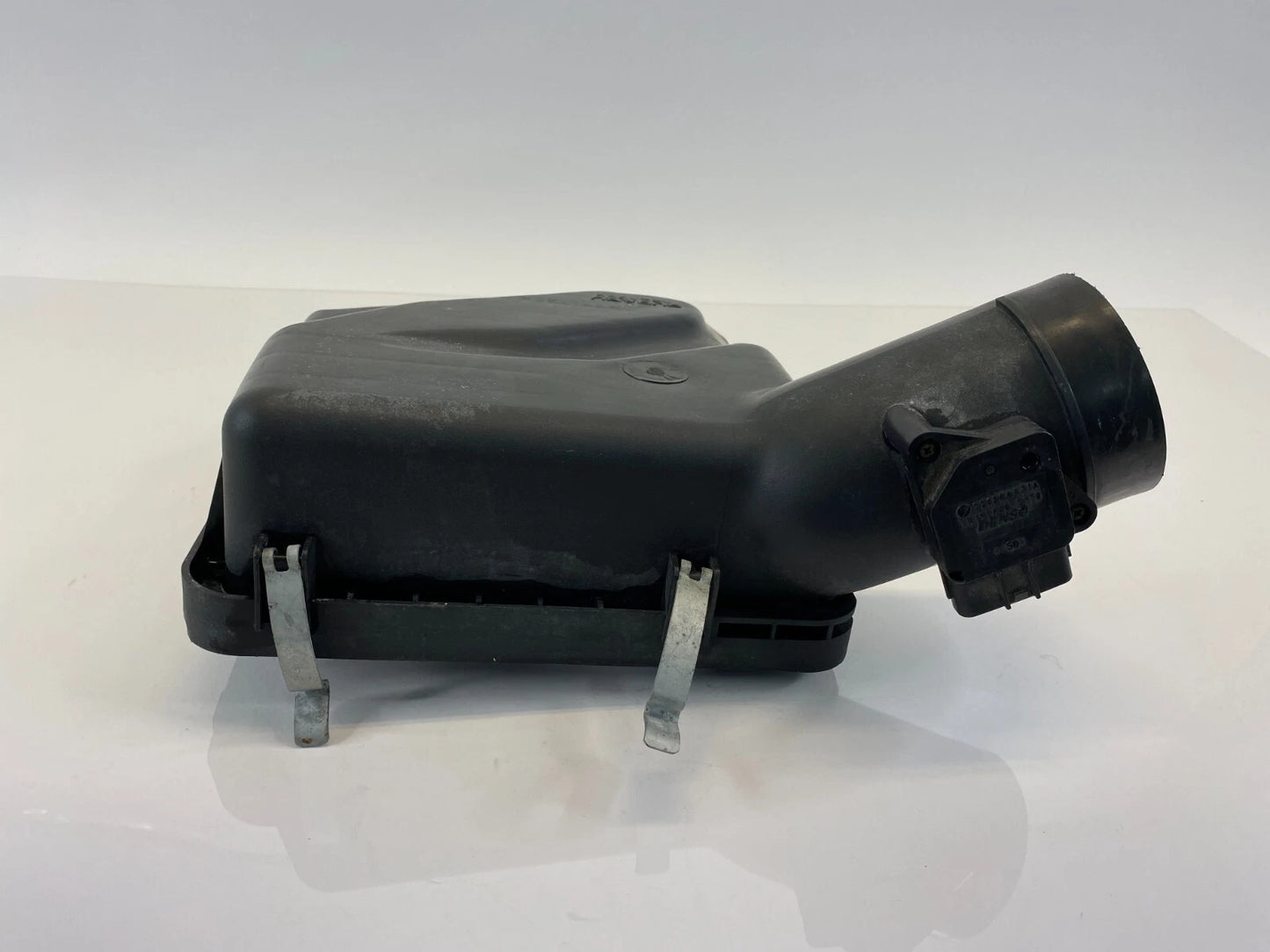 06 07 SUBARU B9 TRIBECA 3.0L UPPER AIR FILTER CLEANER BOX COVER W MAF SENSOR OEM