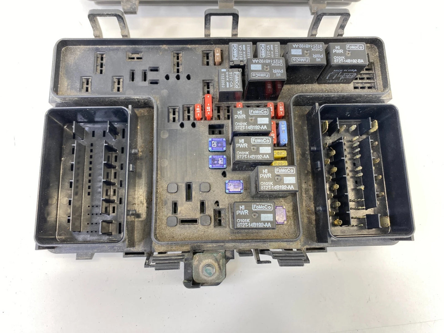 2013-2016 FORD FUSION 2.5L UNDER HOOD ENGINE FUSE RELAY BOX COMPARTMENT W/ COVER