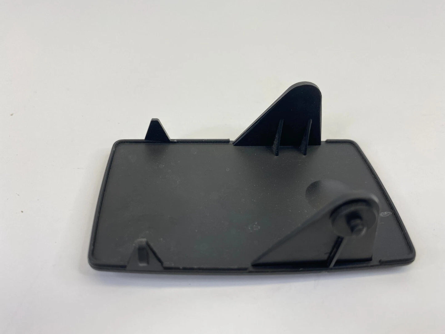 2006-2013 CHEVROLET CHEVY IMPALA REAR CHILD SEAT ANCHOR COVER CAP TRIM OEM