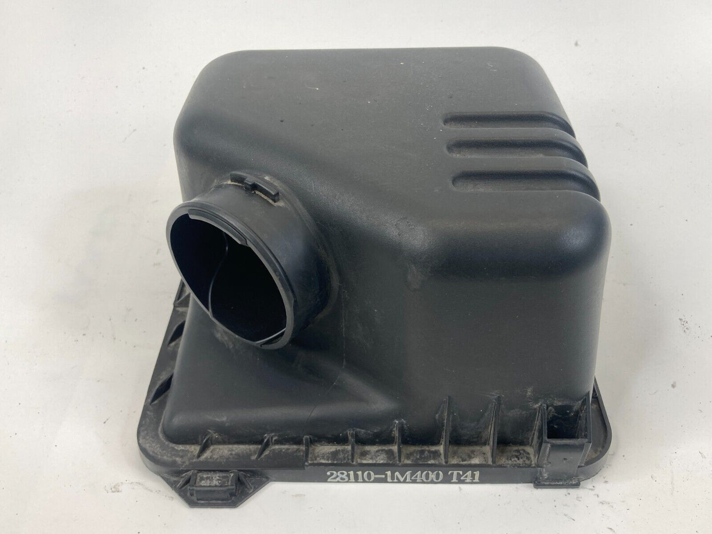 2010-2013 Kia Forte 2.0L L4 Upper Air Intake Cleaner Box Cover 28111-1M400 OEM