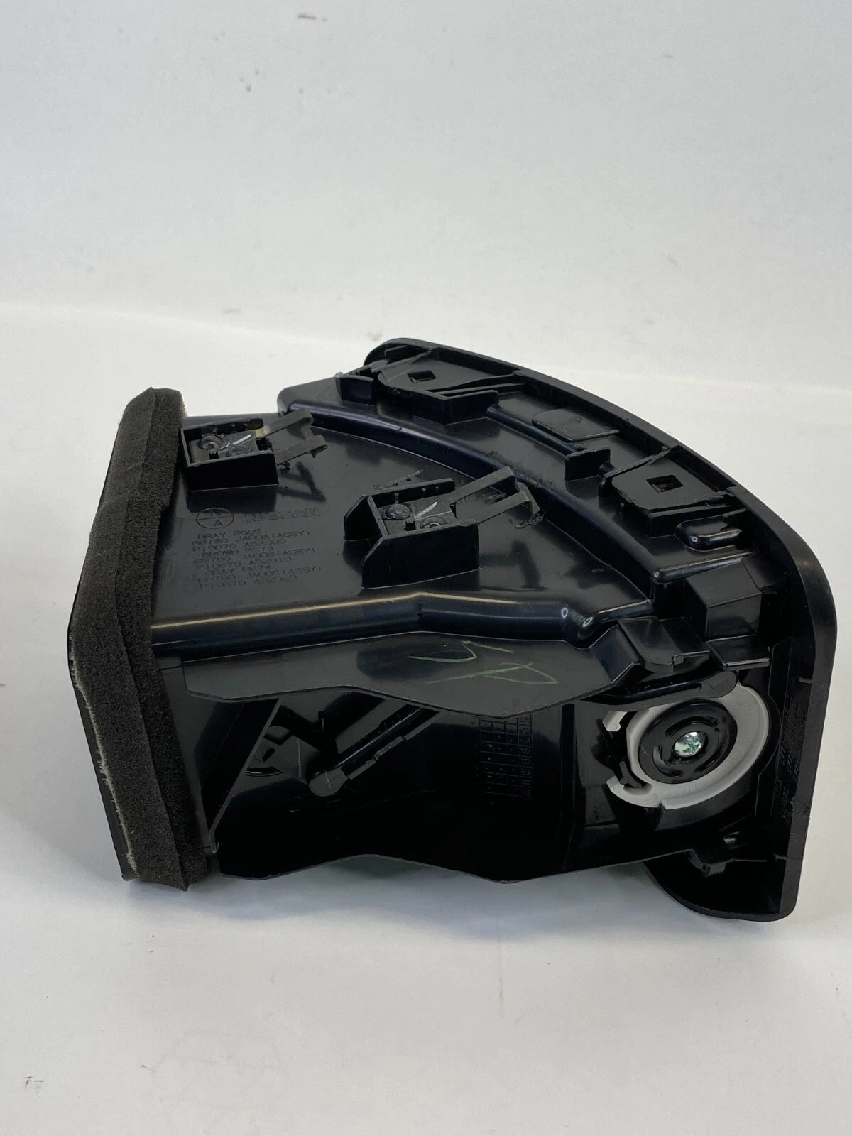 07-13 NISSAN ALTIMA RIGHT SIDE DASH AC AIR VENT GRILLE OUTLET 68760-JA00A OEM